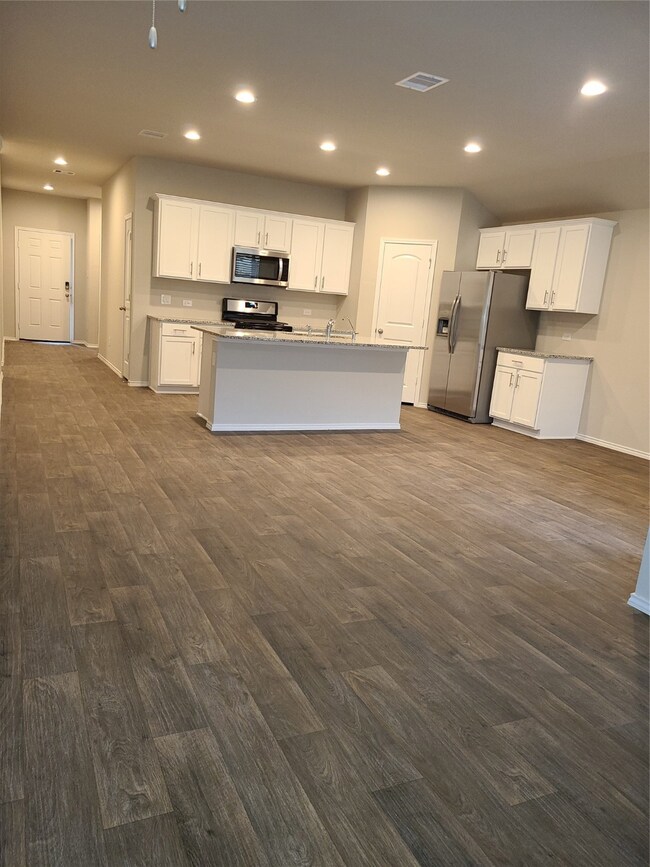 13836 Rock Island Trail, Conroe, TX 77384 - photo 4