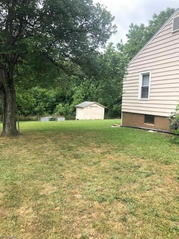 801 Morgan Ave, Asheboro, NC 27205 - photo 3