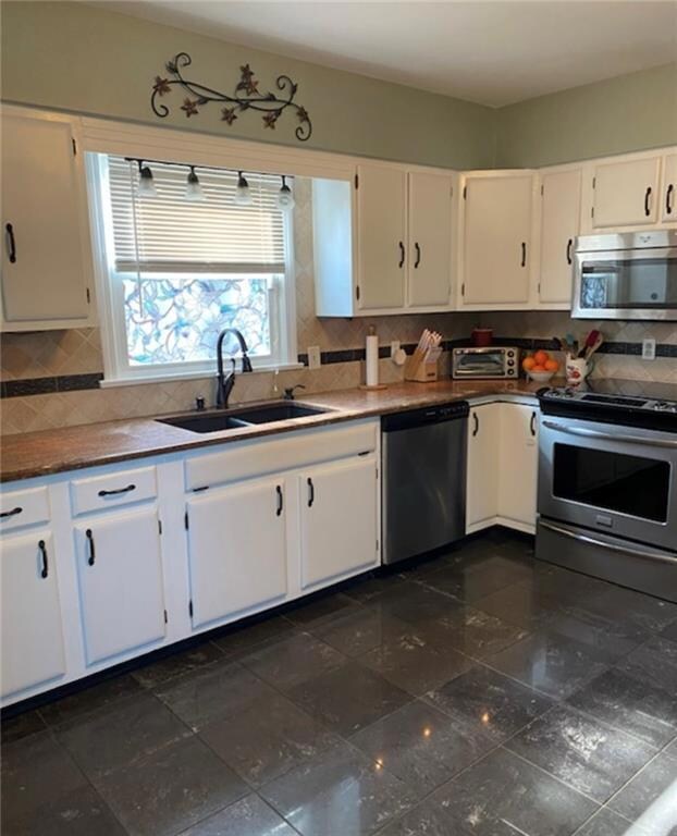 244 Prospect St, Woonsocket, RI 02895 - photo 2