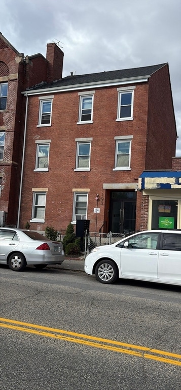 193 Appleton St unit 2, Lowell, MA 01852 - photo 3