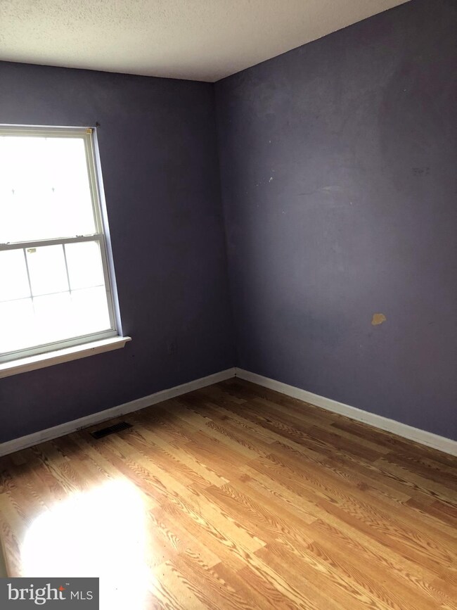 7446 Catterick Ct, Windsor Mill, MD 21244 - photo 7