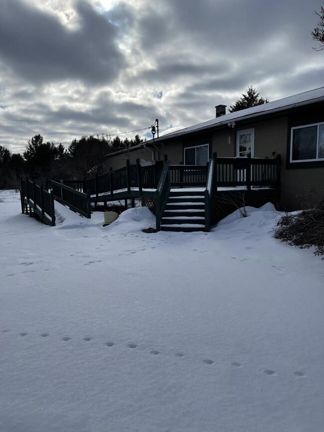 Hamlin Side Deck