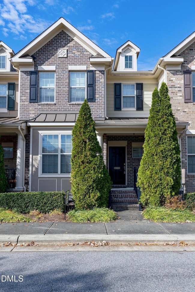 2005 Valleystone Dr, Cary, NC 27519 - photo 2