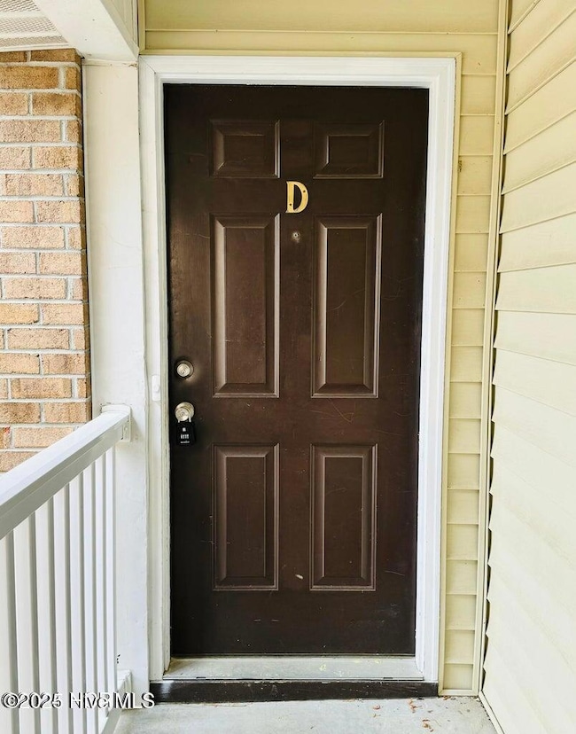 2932 Mulberry Ln unit D, Greenville, NC 27858 - photo 3