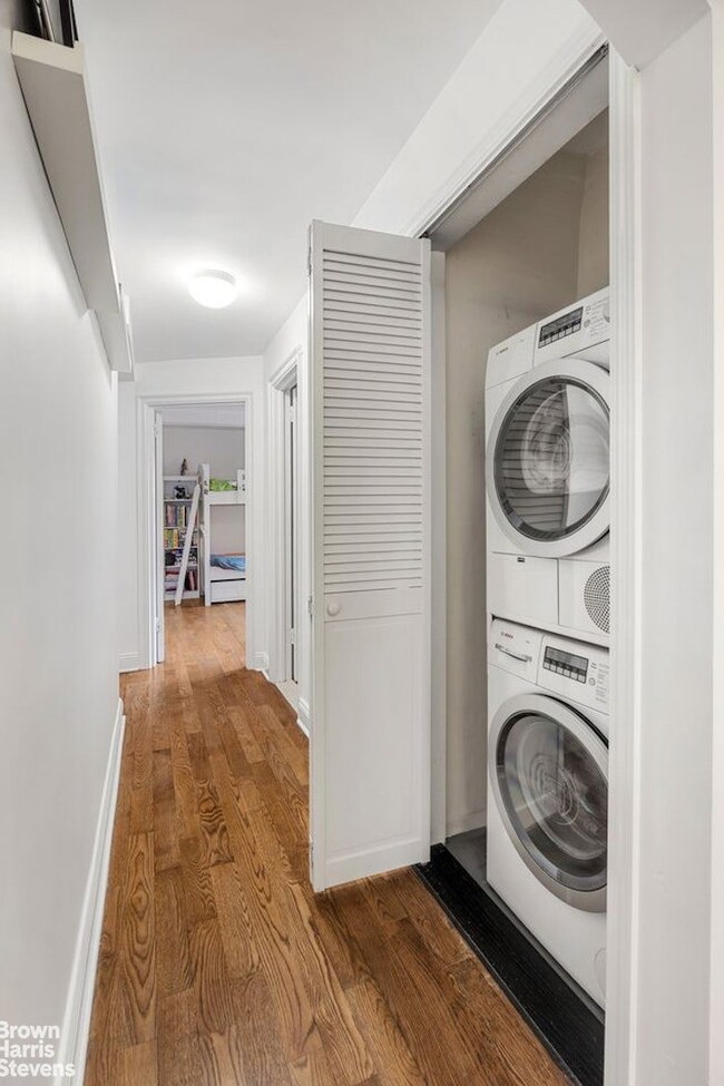 245 E 72nd St unit 11A, New York, NY 10021 - photo 7