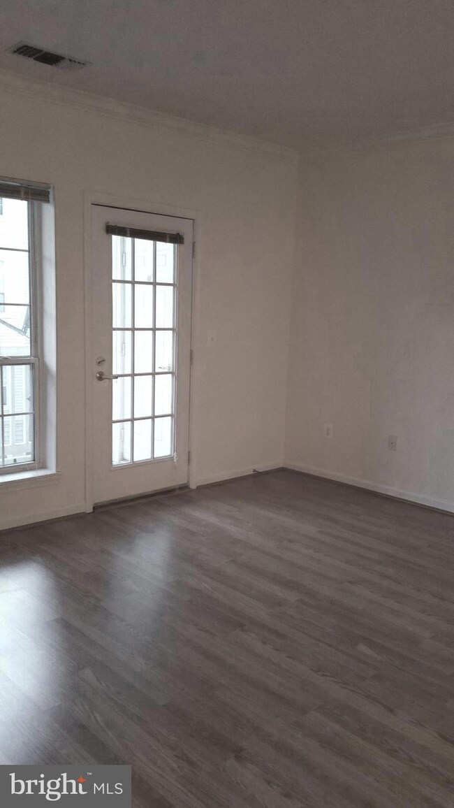 4551 Strutfield Ln unit 4316, Alexandria, VA 22311 - photo 4