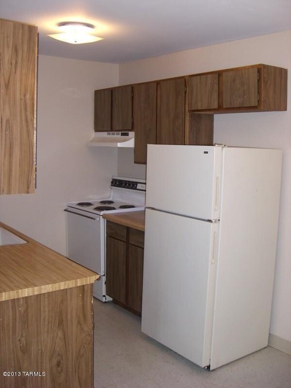 Edith kitchen unit 3012
