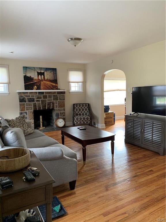 1128 N Wahneta St unit 1130, Allentown, PA 18109 - photo 3