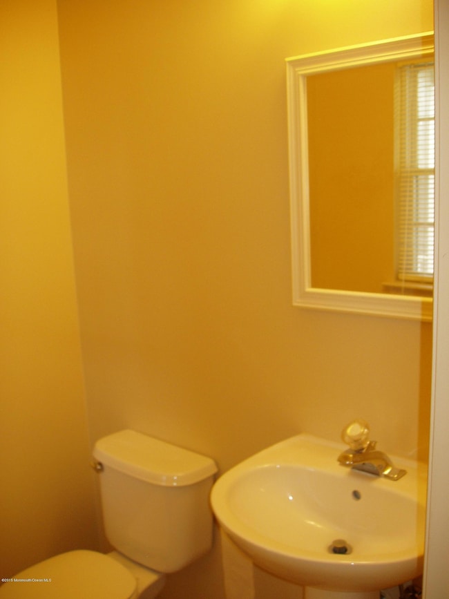 14 Walnut St unit 105, Toms River, NJ 08753 - photo 6