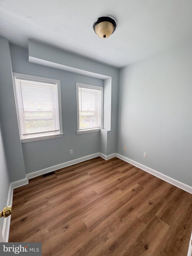 42 S Sycamore Ave unit A, Aldan, PA 19018 - photo 4