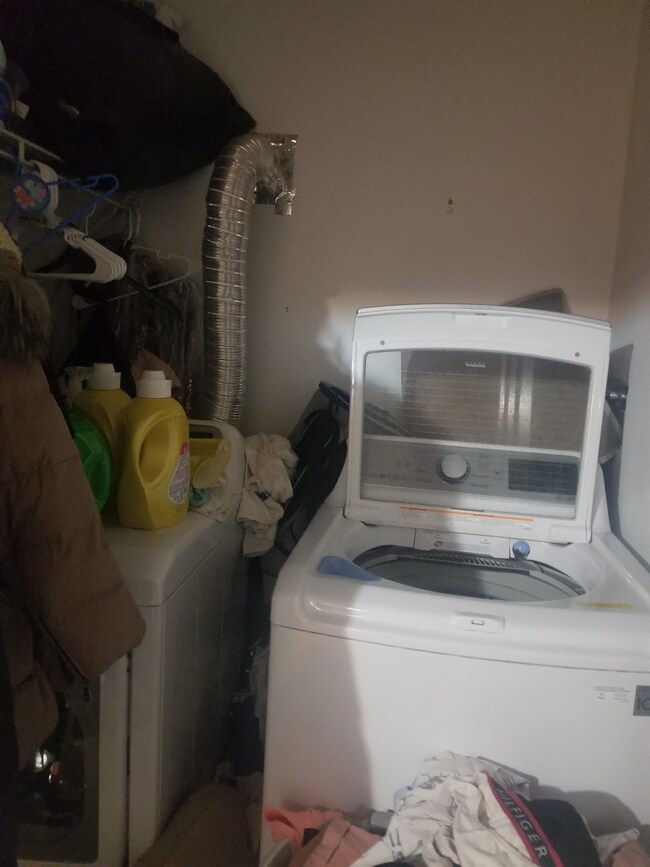 235 Clinton Ave, Jersey City, NJ 07304 - photo 3