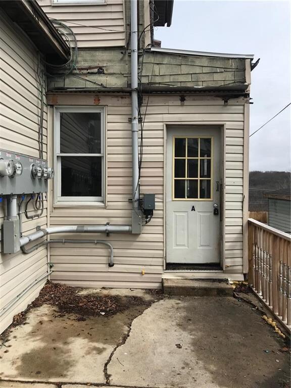 490 N 1st St unit A, Lehighton, PA 18235 - photo 4