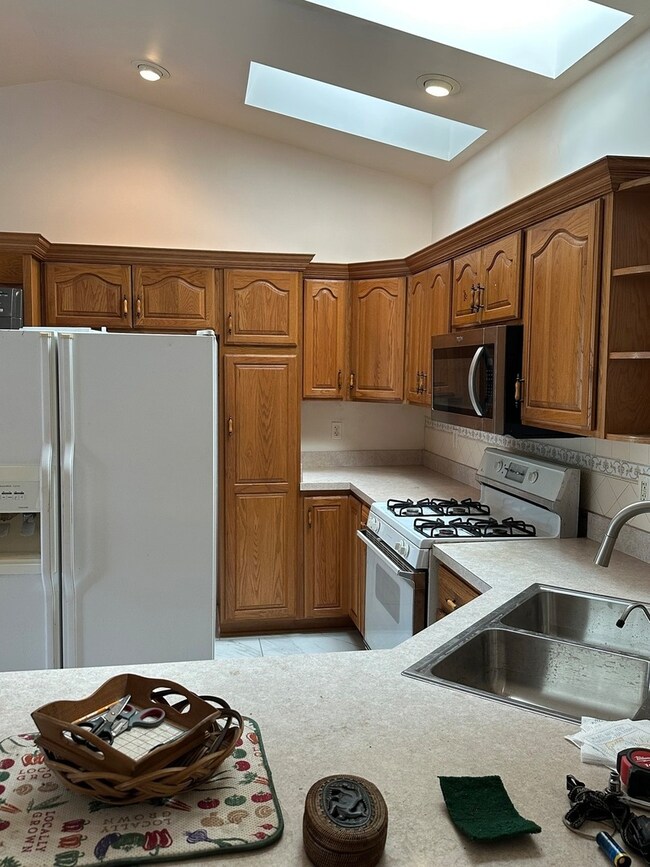 451 Turner Rd, Aurora, IL 60505 - photo 3