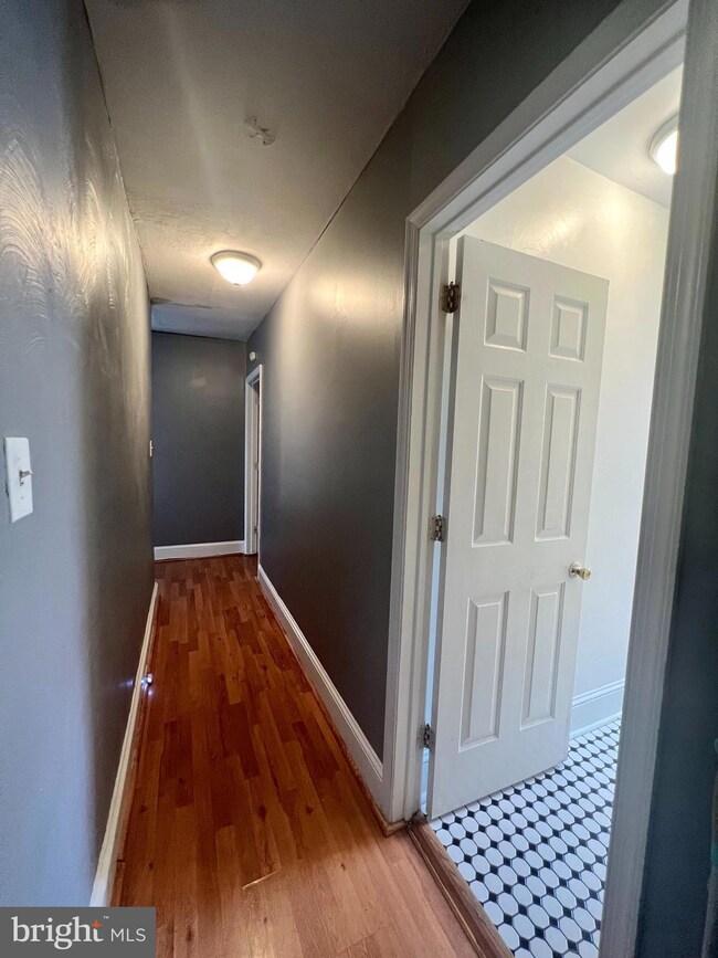 1725 Gilpin Ave unit 2, Wilmington, DE 19806 - photo 4