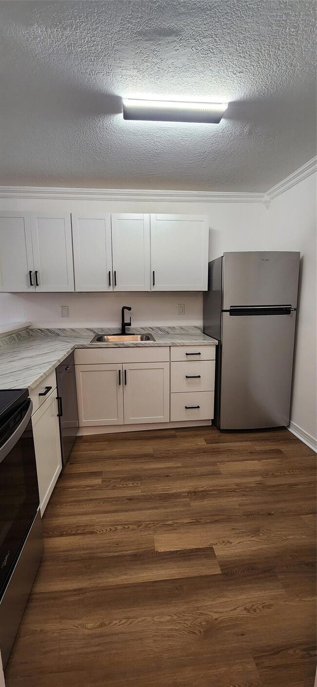 15221 NE 6th Ave unit A205, Miami, FL 33162 - photo 4