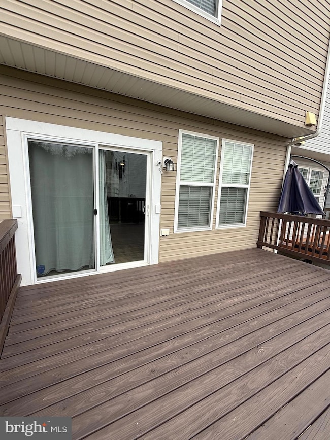 23 Landis Ct, Falling Waters, WV 25419 - photo 7