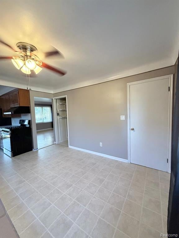 11483 Newbern Dr, Warren, MI 48093 - photo 6