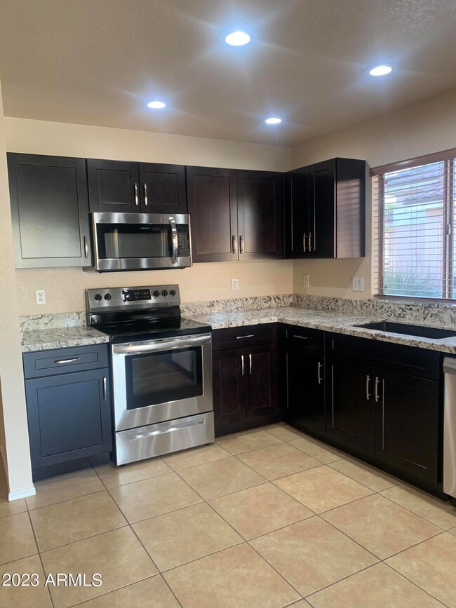 1007 S Somerset, Mesa, AZ 85206 - photo 3