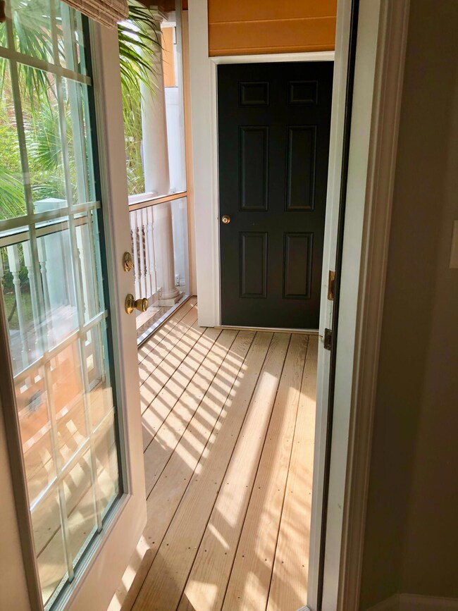 Screened Porch