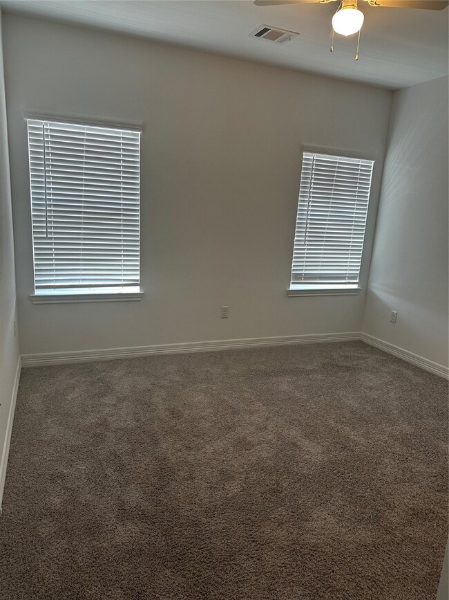 7209 Carver Rd unit A, Houston, TX 77088 - photo 4