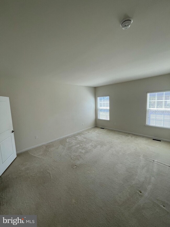 290 Mountain Laurel Blvd, Ranson, WV 25438 - photo 6