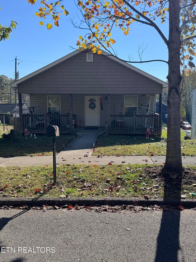 430 E Caldwell Ave, Knoxville, TN 37917 - photo 6