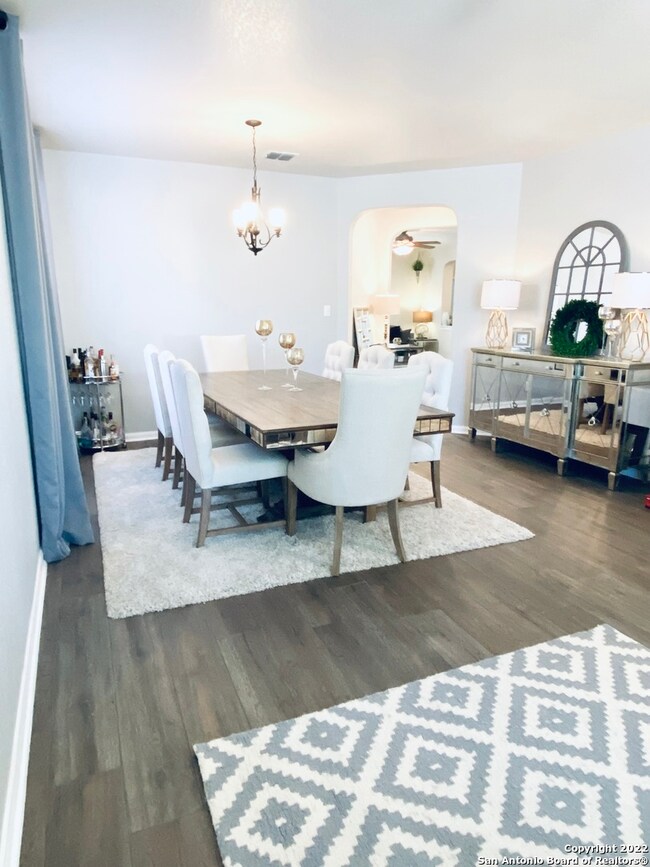 8122 Jalane Park, San Antonio, TX 78255 - photo 6