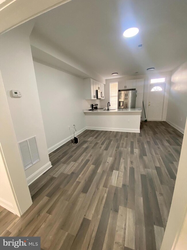 2732 E Biddle St, Baltimore, MD 21213 - photo 5