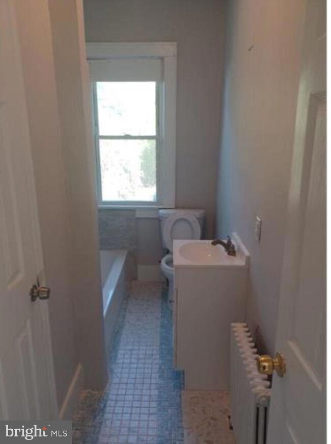 4621 E Howell St unit 4, Philadelphia, PA 19135 - photo 5