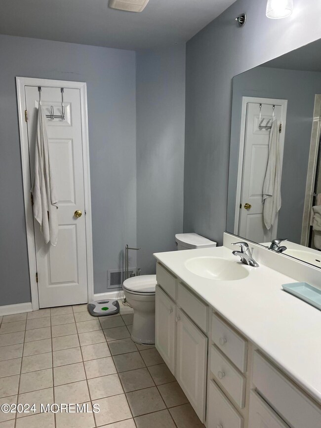 16 Grant St, Long Branch, NJ 07740 - photo 6