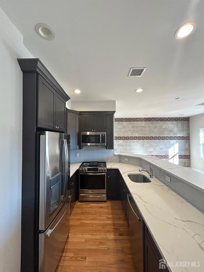 552 Middlesex Ave unit 558, Metuchen, NJ 08840 - photo 4