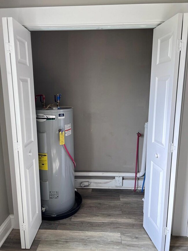 411 W Knox St, Uvalda, GA 30473 - photo 7