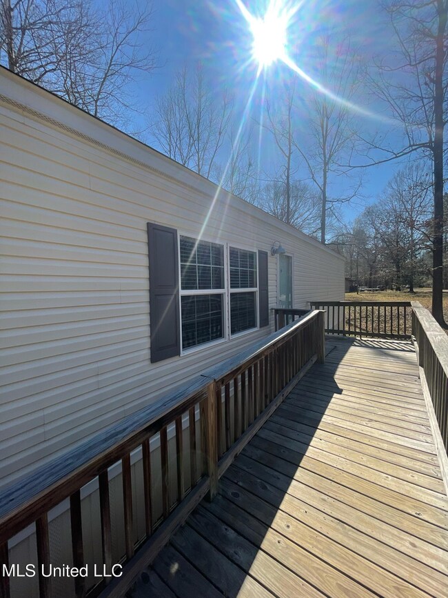 821 Marc Walling St, Brandon, MS 39042 - photo 7