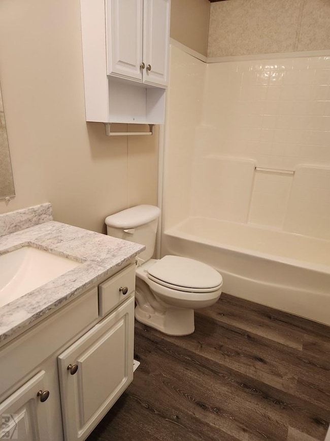 Guest full bath