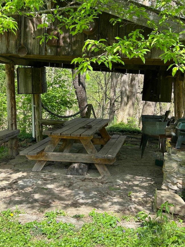 2028 Lucretia St, Dover, KY 41034 - photo 7