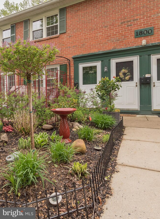 1807 Yardley Commons unit 1807, Yardley, PA 19067 - photo 2