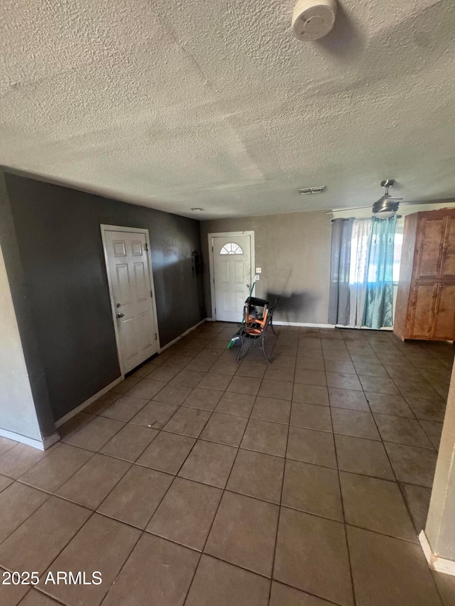 6110 W Monterey Way, Phoenix, AZ 85033 - photo 5