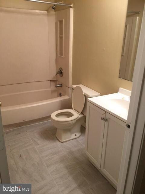 8427 New Hampshire Ave, Hyattsville, MD 20783 - photo 2