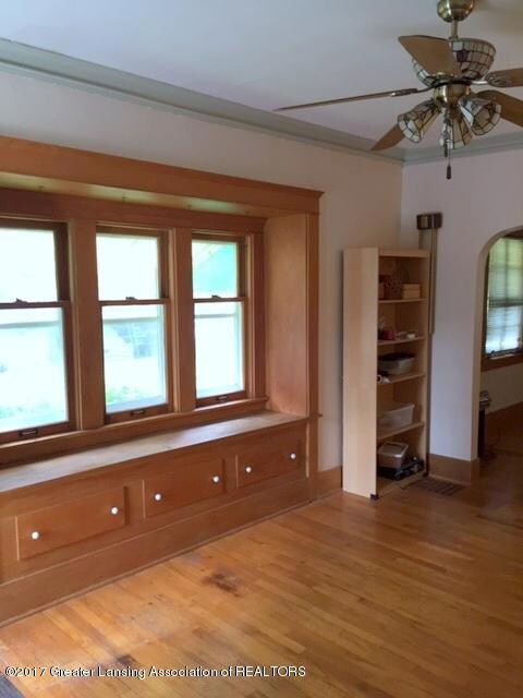 1613 Drexel Rd, Lansing, MI 48915 - photo 5