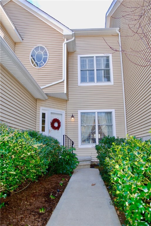 17 Carnival Terrace unit 413, West Warwick, RI 02893 - photo 2