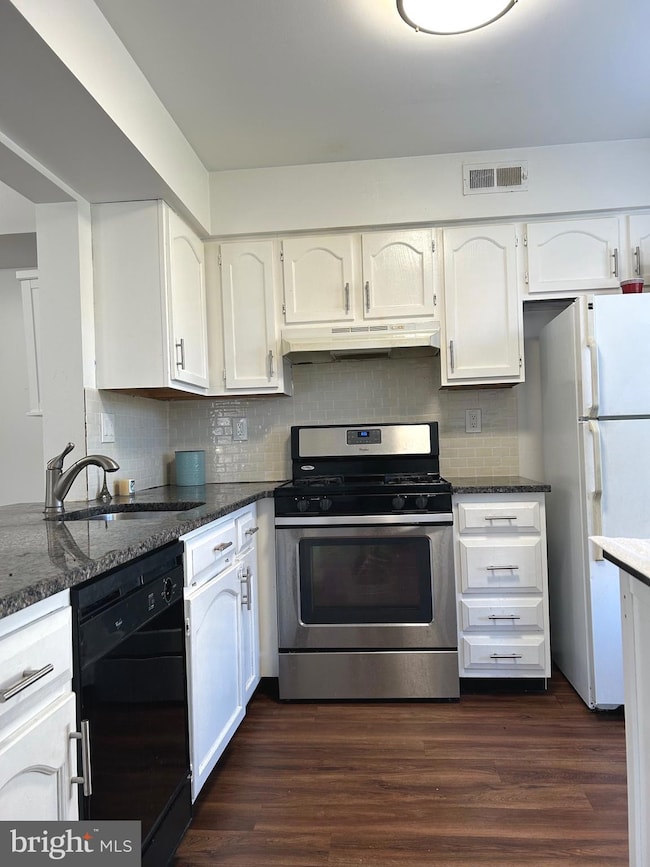 704B Trescott Place unit 704B, Mount Laurel, NJ 08054 - photo 3