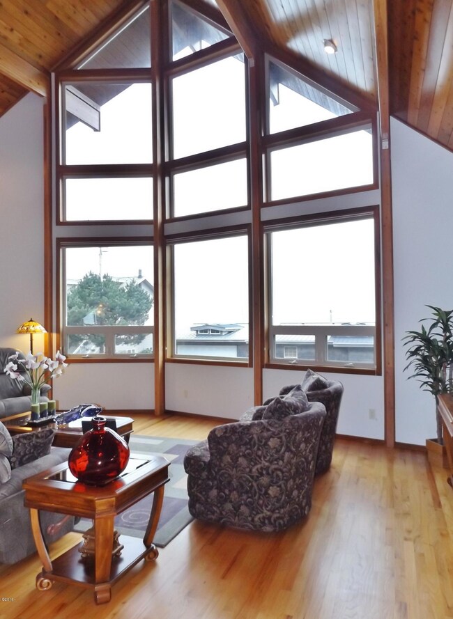 Great Room Ocean View Windows!