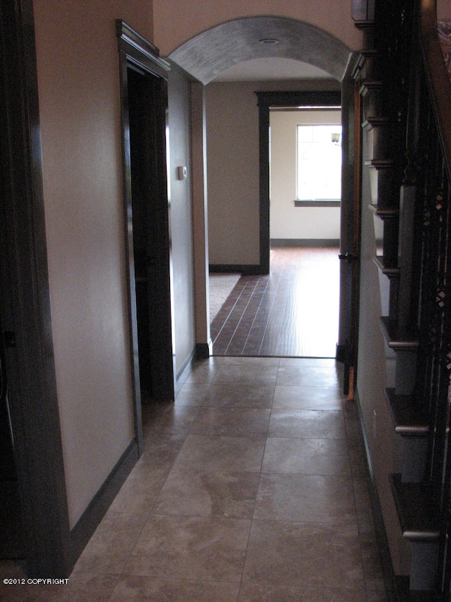 barrel roll hallway