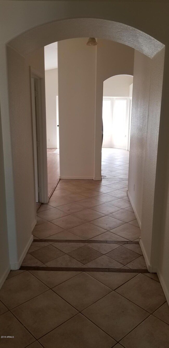 ENTRY VIEW