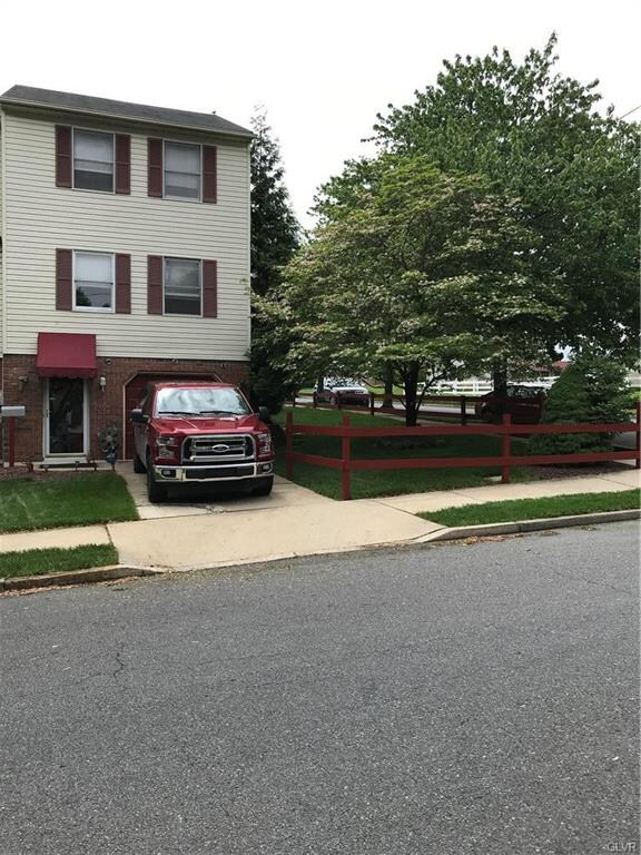 1302 S 9th St, Allentown, PA 18103 - photo 2