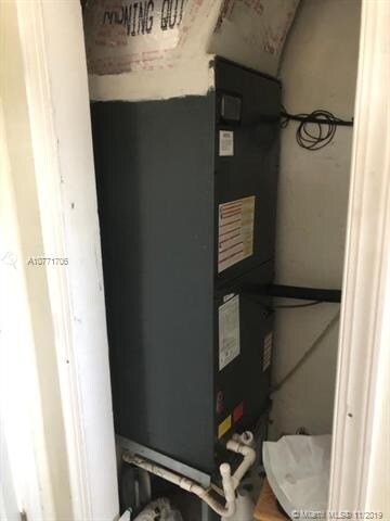 11458 SW 214th St, Miami, FL 33189 - photo 7