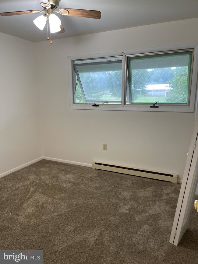 166 S Lime St unit 5, Quarryville, PA 17566 - photo 5