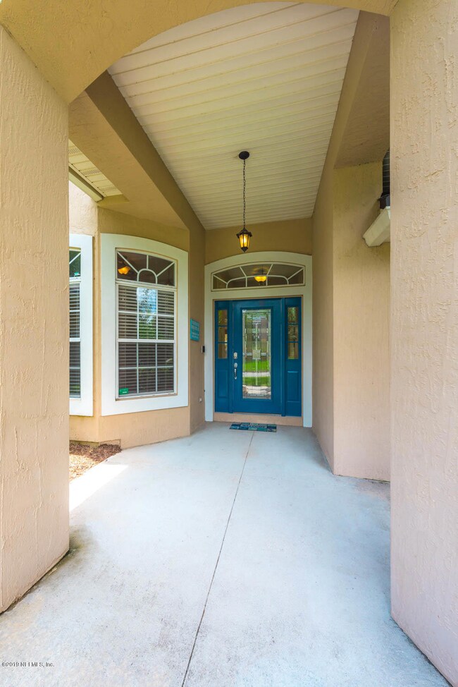 Front porch area