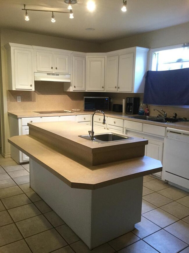 326 Fernwood Dr, Nacogdoches, TX 75964 - photo 7