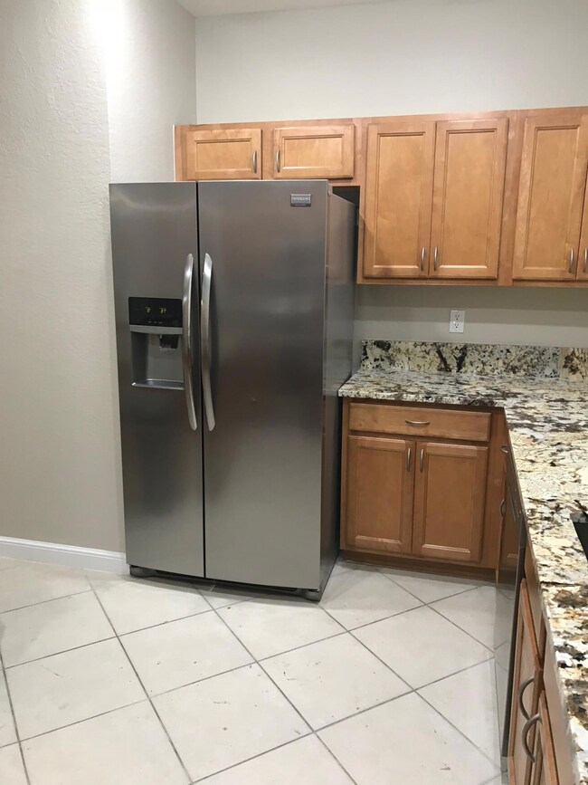 630 Amador Ln unit 1837, West Palm Beach, FL 33401 - photo 2